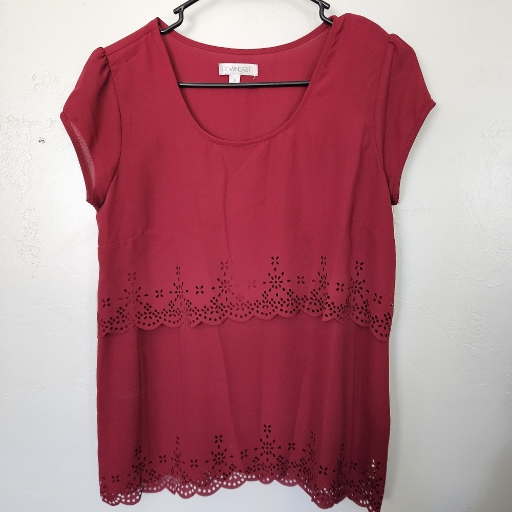 Downeast Women's Small Dark Red Short Sleeve Top Blouse Scalloped Hem Girly Top